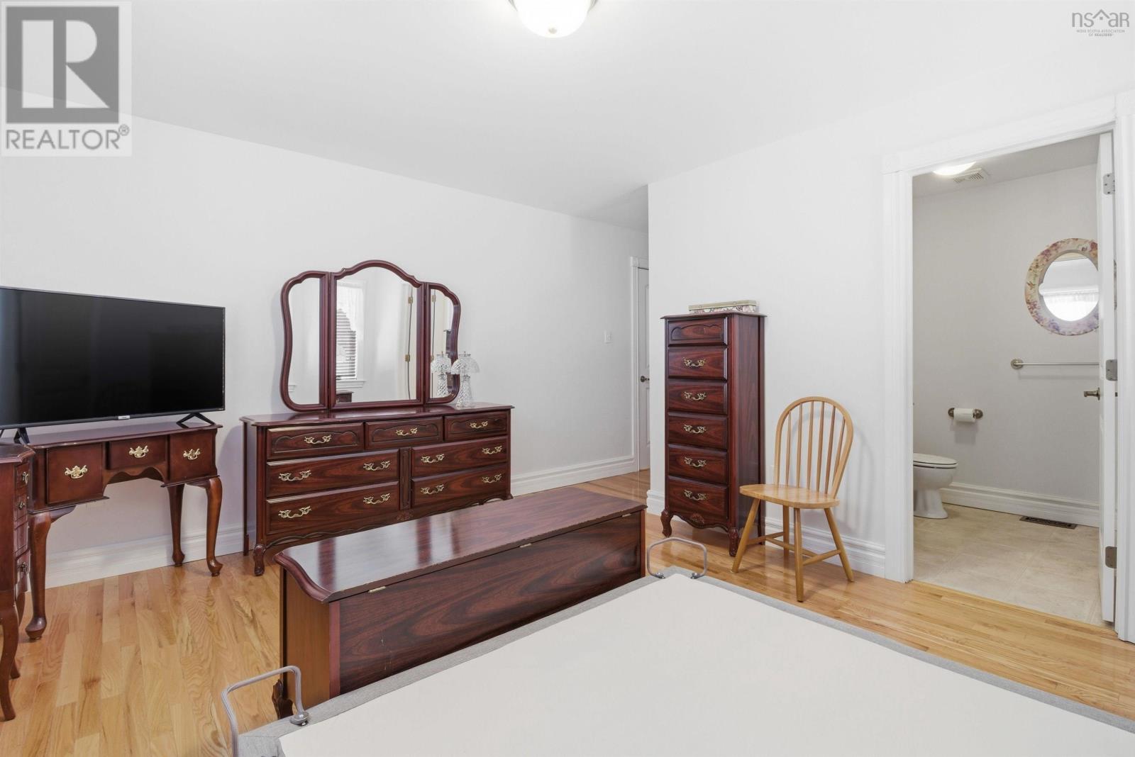 Property 22 of 38 of 15 South Rawdon Road