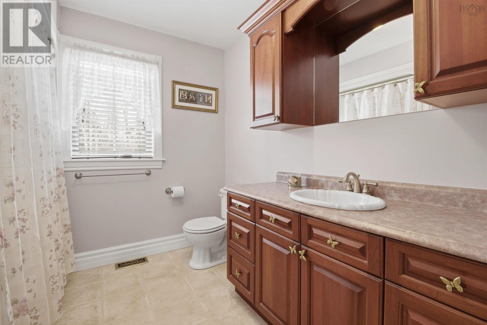 Property 23 of 38 of 15 South Rawdon Road