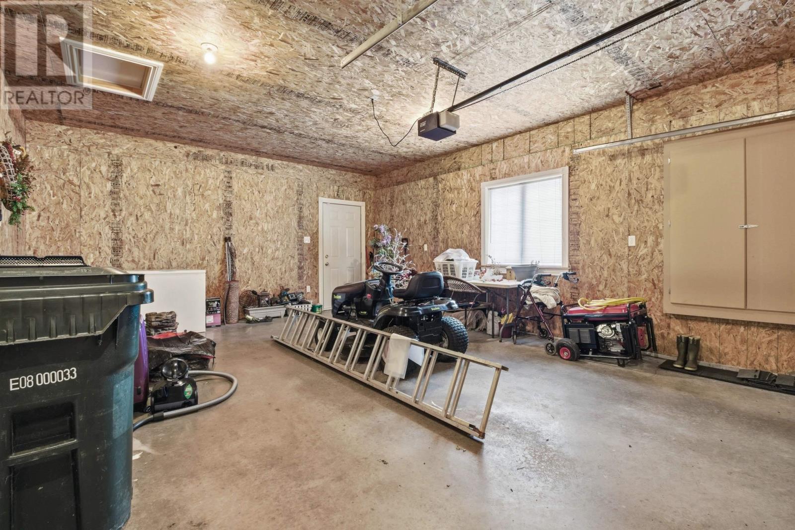 Property 27 of 38 of 15 South Rawdon Road