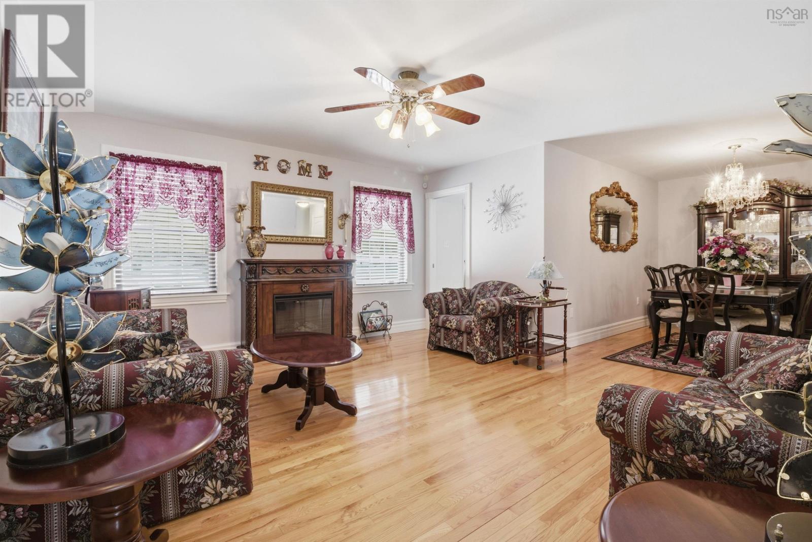 Property 7 of 38 of 15 South Rawdon Road