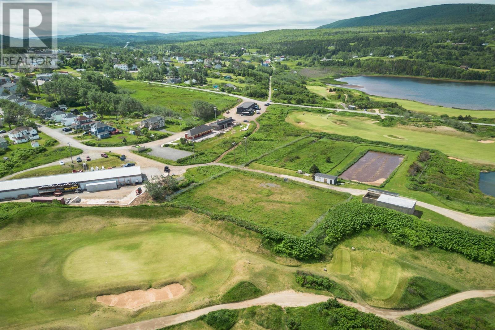 Property 6 of 22 of 54 Railway Street
