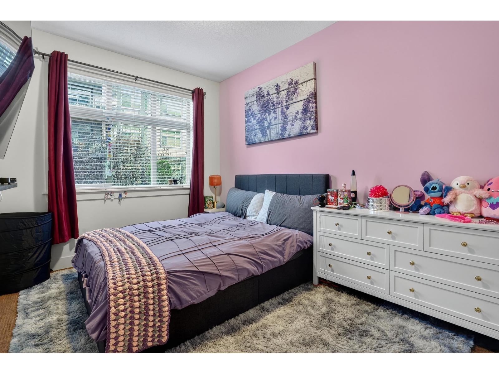 100 45893 CHESTERFIELD AVENUE, Chilliwack Downtown, Chilliwack