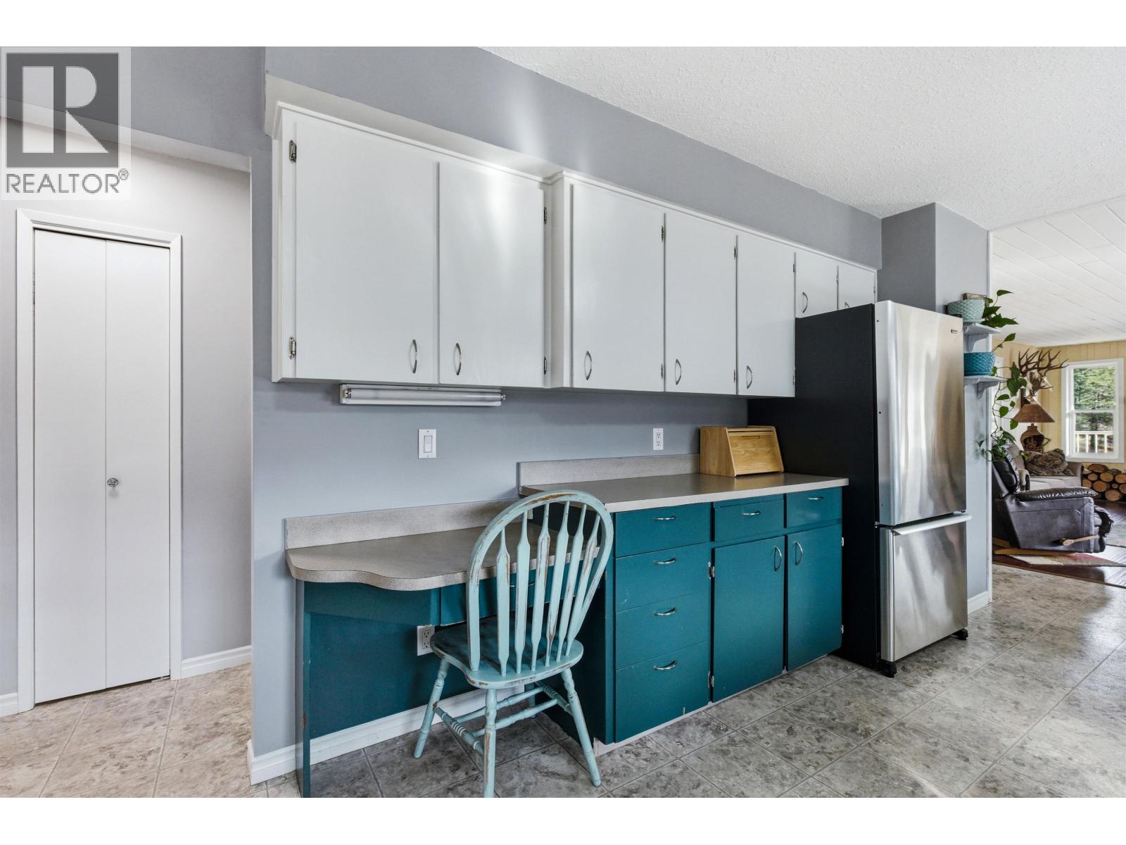 3023 DE SOUS MOUNTAIN ROAD, Williams Lake