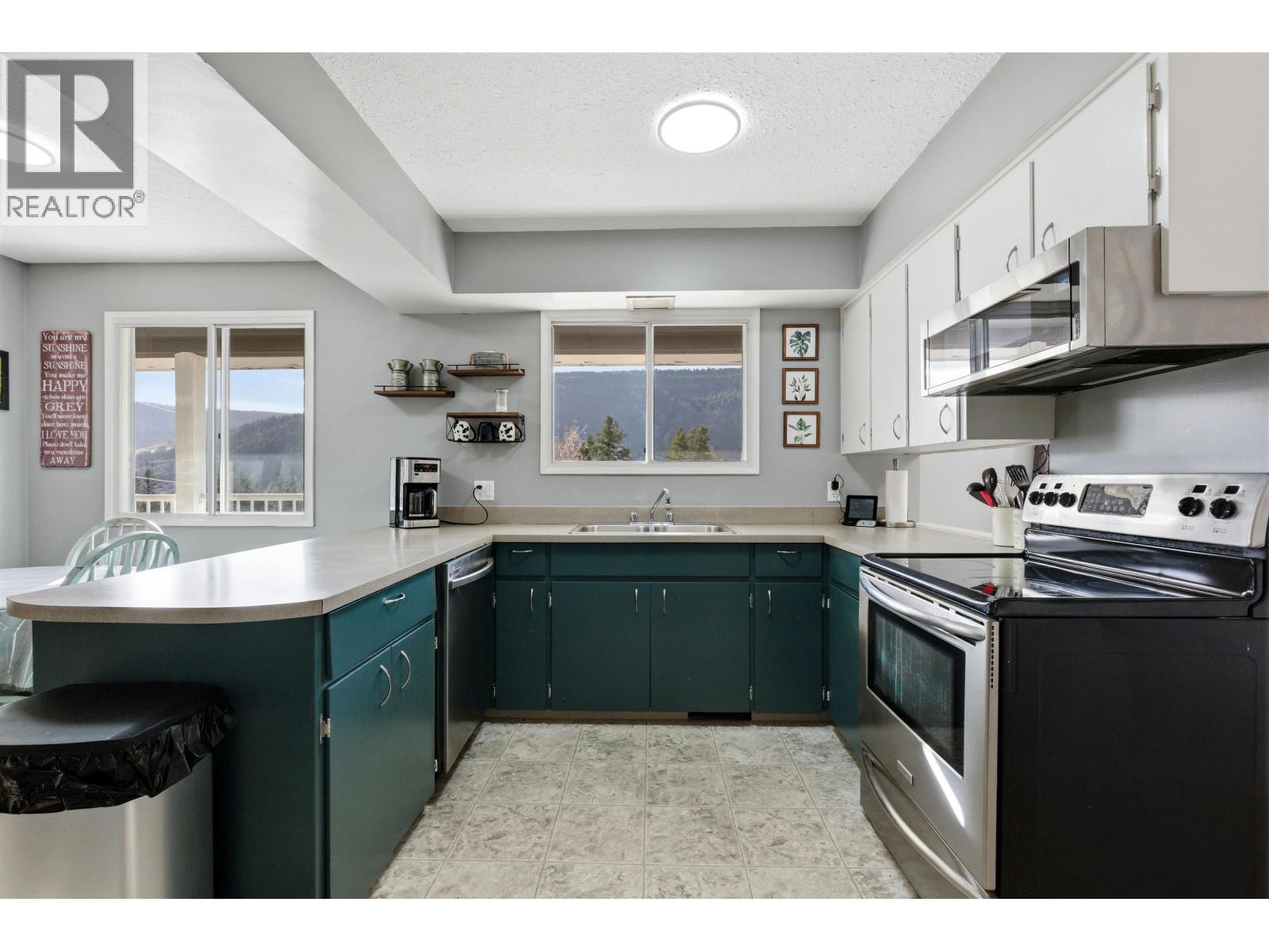 3023 DE SOUS MOUNTAIN ROAD, Williams Lake