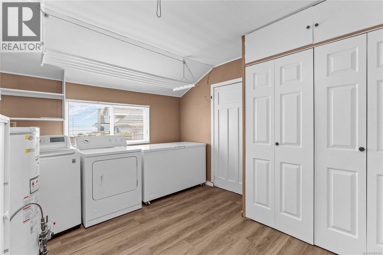35 Bowser Rd - 33