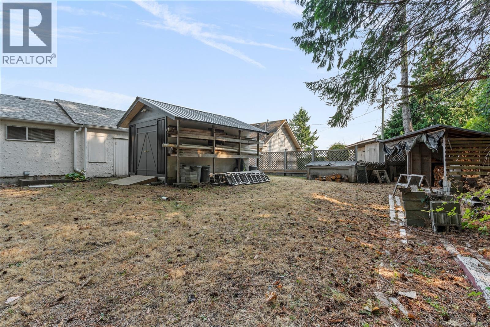 35 Bowser Rd - 55
