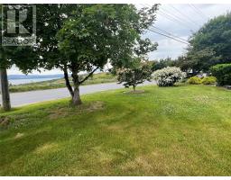 27 Main Road thumbnail 3