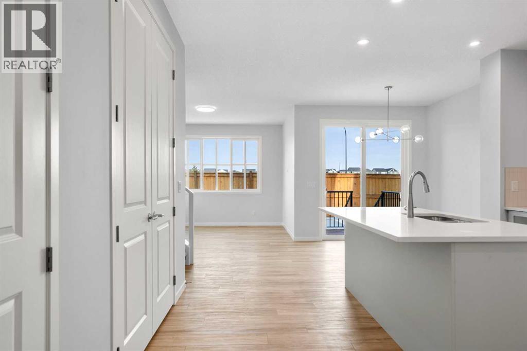 Single Family House for Sale in  Buffaloberry Manor SE Ricardo Ranch Calgary 