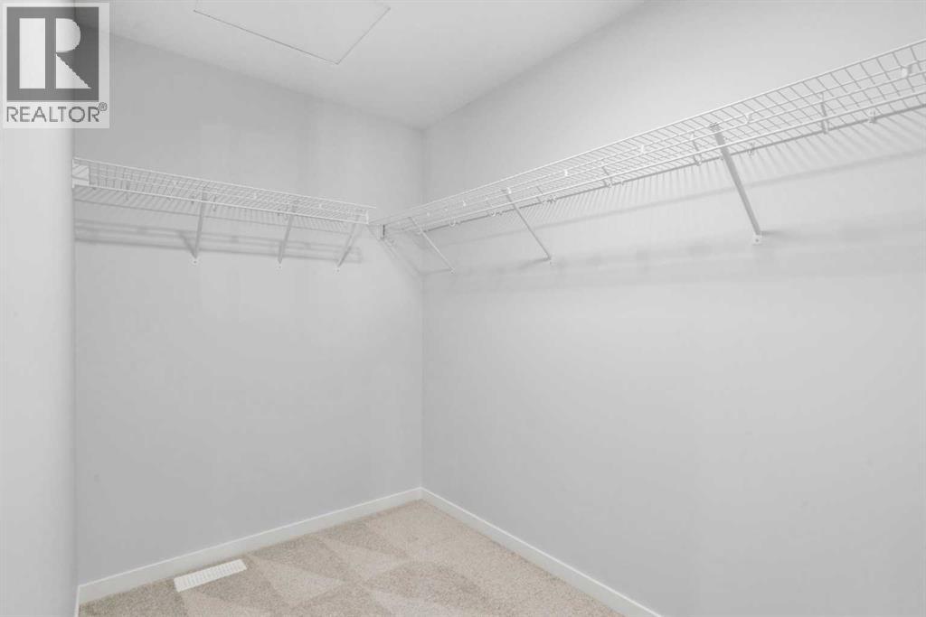 Single Family House for Sale in  Buffaloberry Manor SE Ricardo Ranch Calgary 