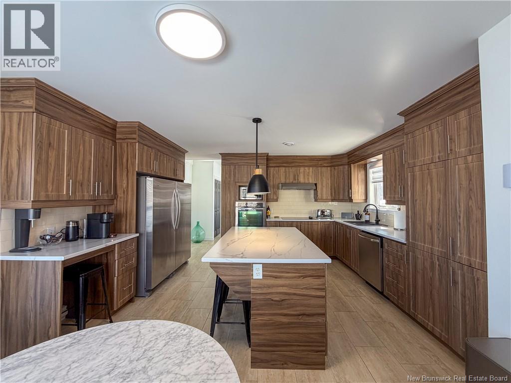 1295 RIVERSIDE DRIVE - 15