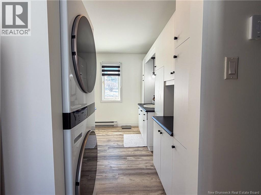 1295 RIVERSIDE DRIVE - 22