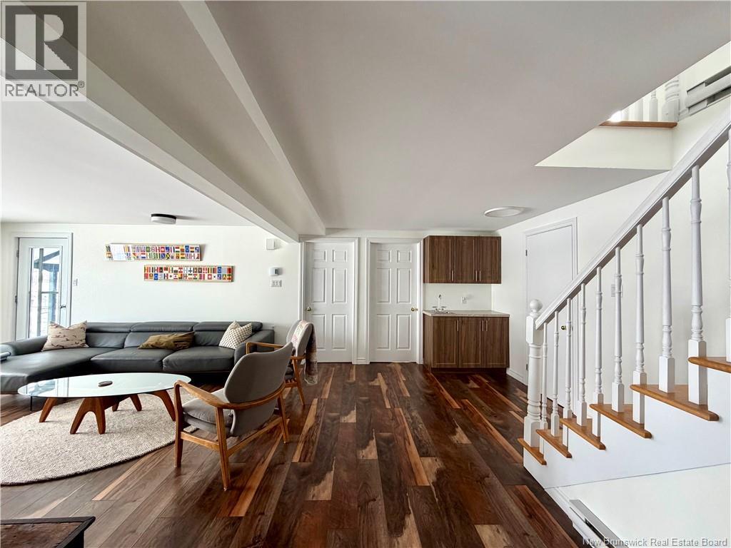 1295 RIVERSIDE DRIVE - 26