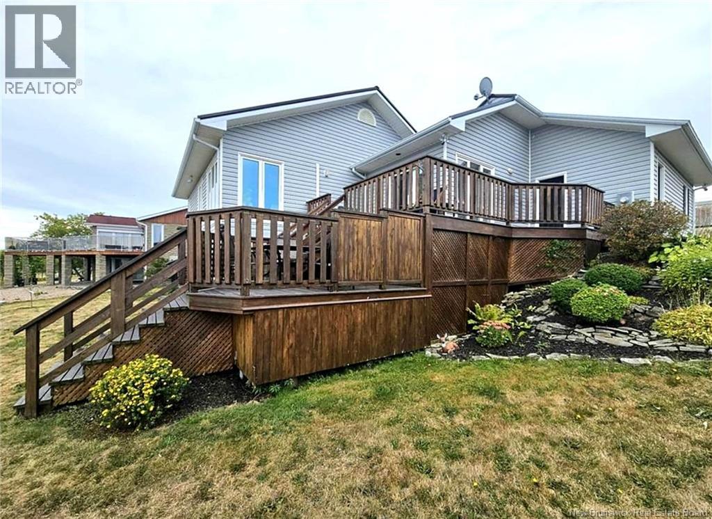 1295 RIVERSIDE DRIVE - 4