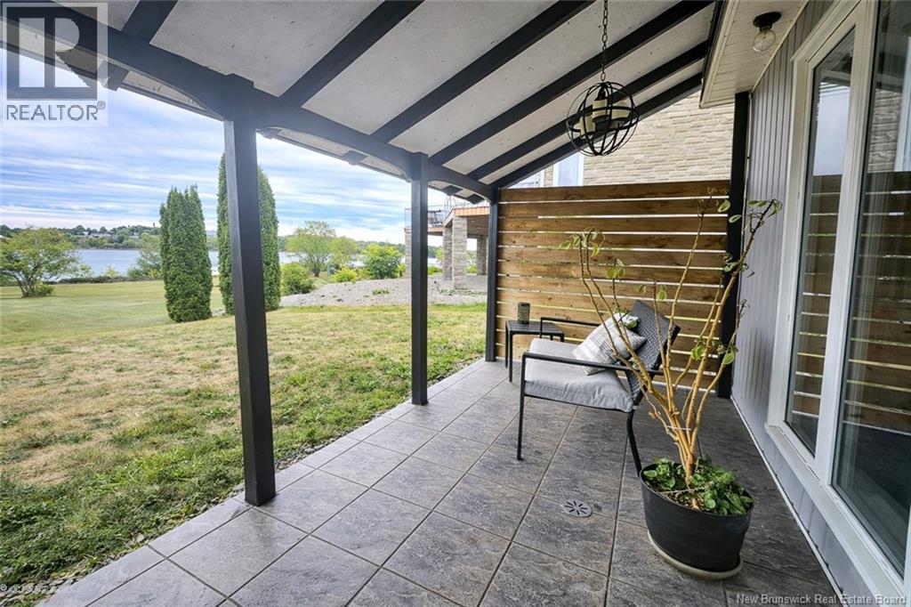 1295 RIVERSIDE DRIVE - 5