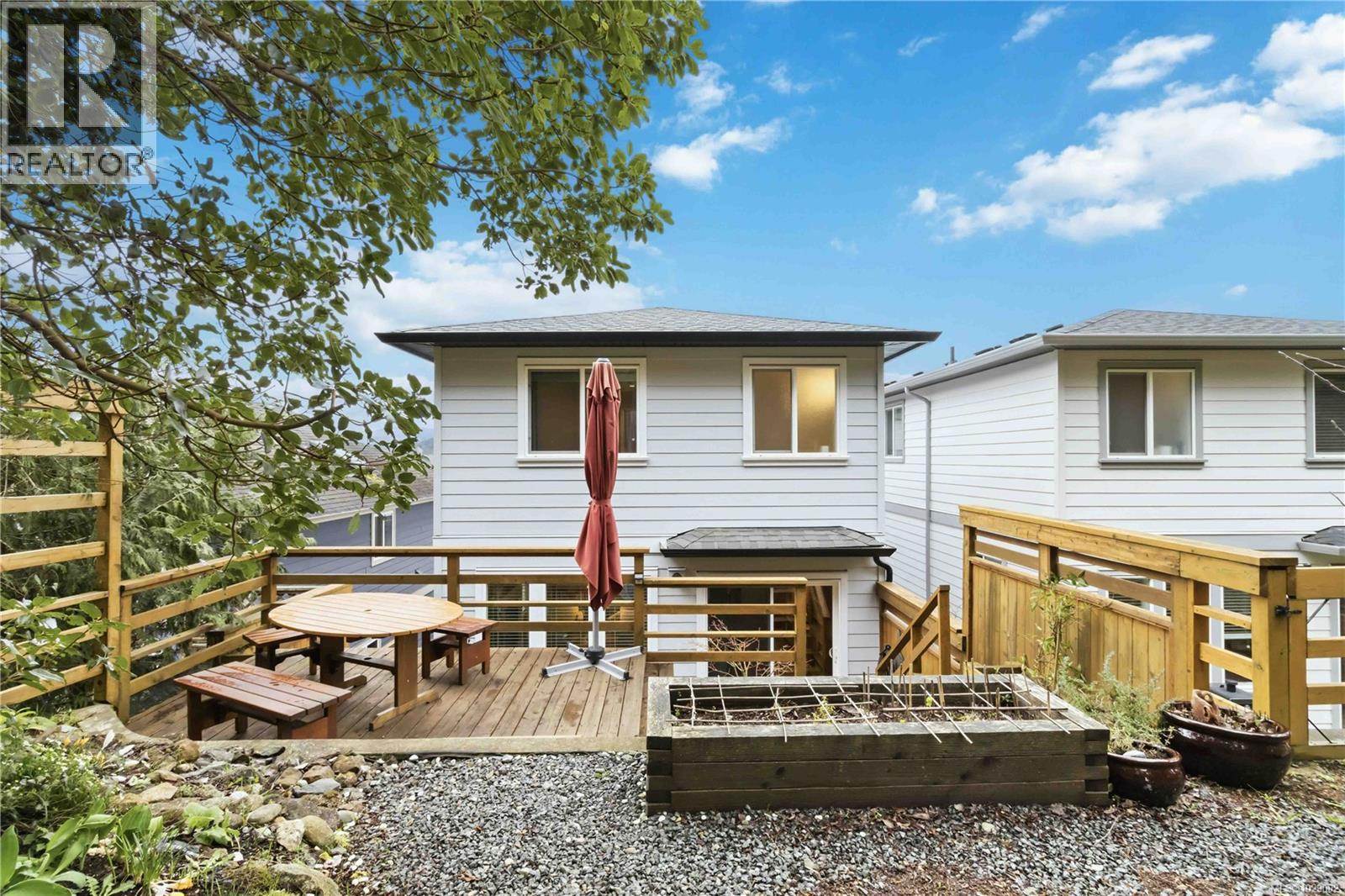 3365 SANDERLING WAY - 32