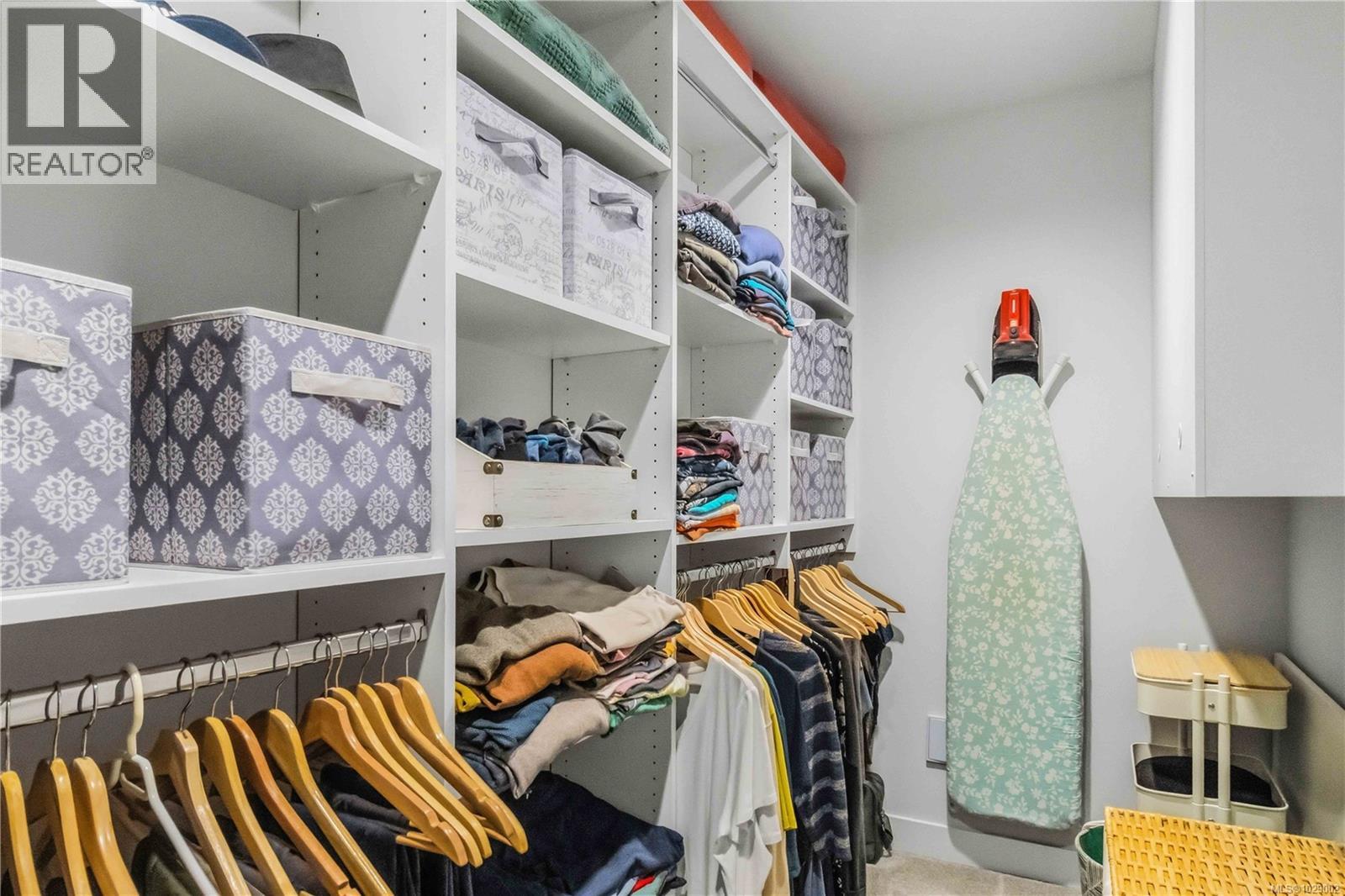 3365 SANDERLING WAY - 38