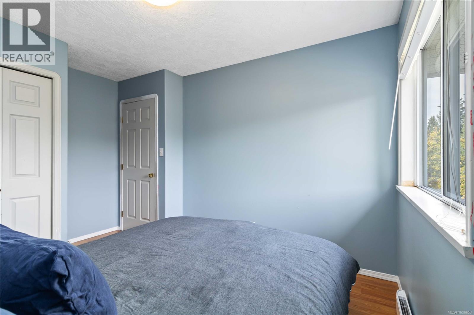 6598 Felderhof Rd - 34