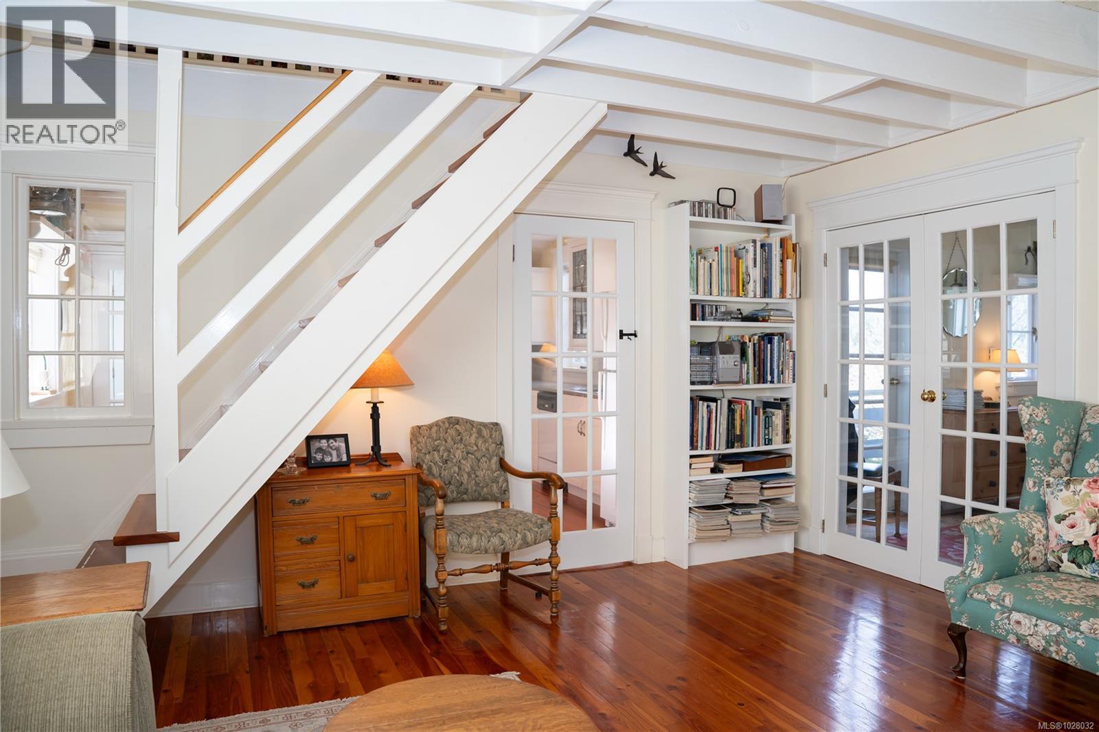  696 Rainbow Road, Salt Spring