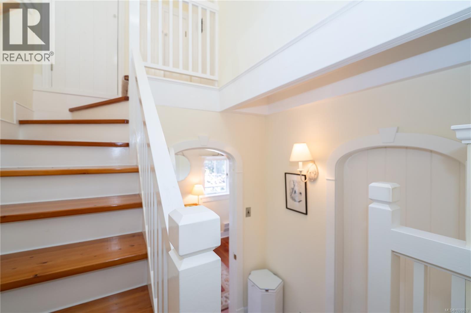  696 Rainbow Road, Salt Spring