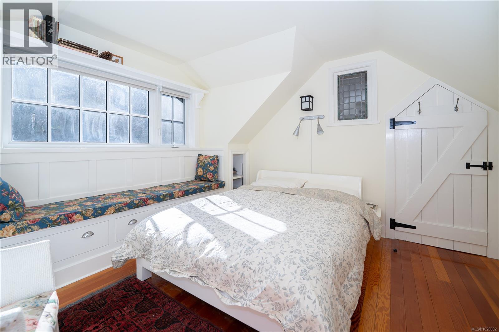  696 Rainbow Road, Salt Spring