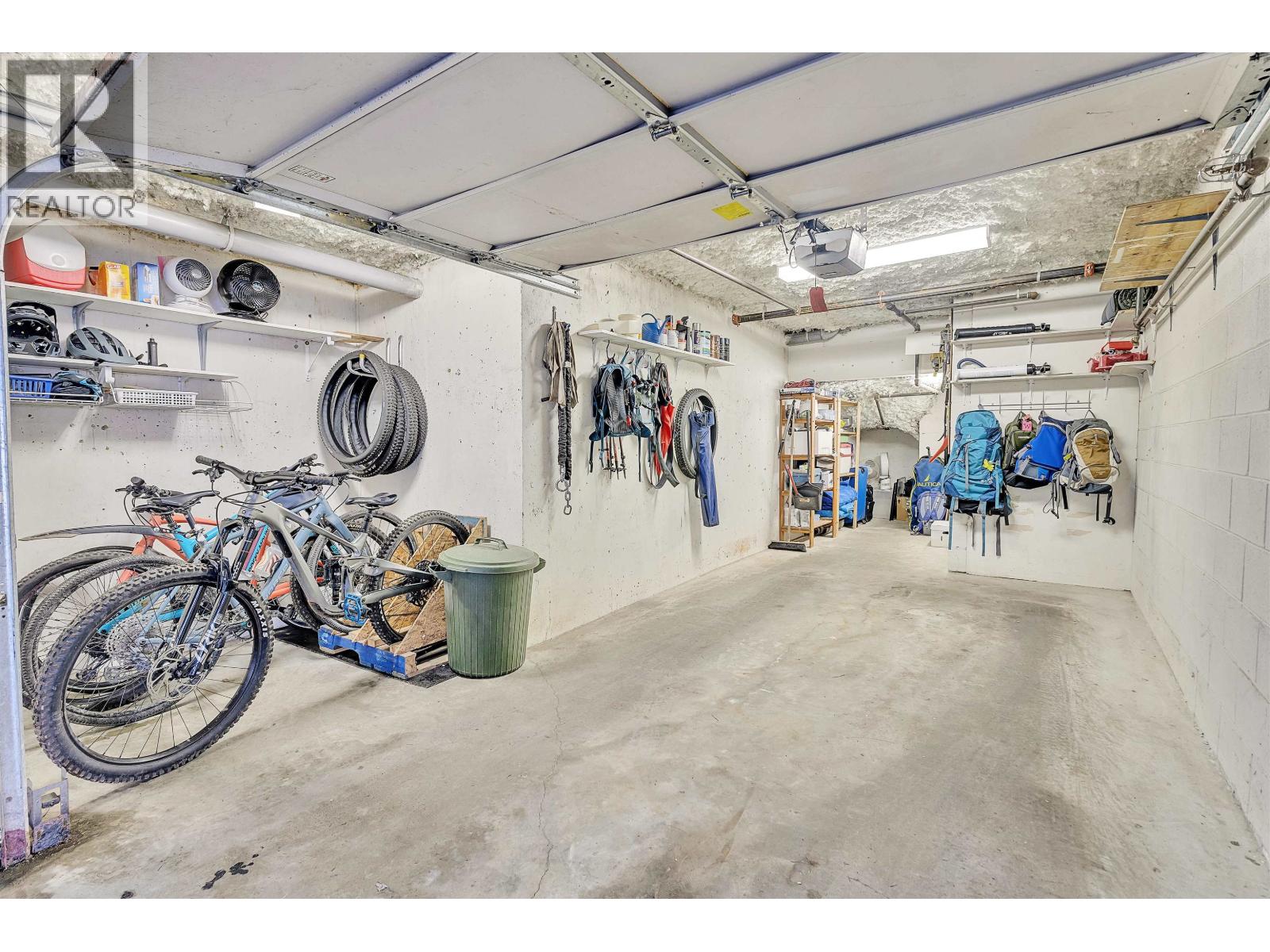 56 2422 HAWTHORNE AVENUE, Port Coquitlam