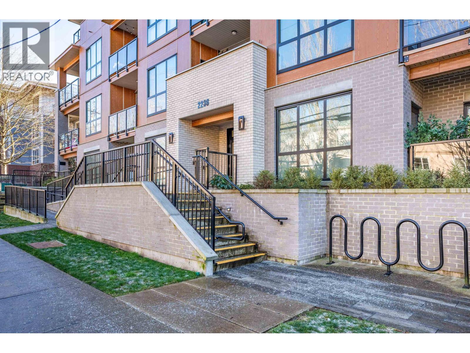 306 2236 WELCHER AVENUE, Port Coquitlam