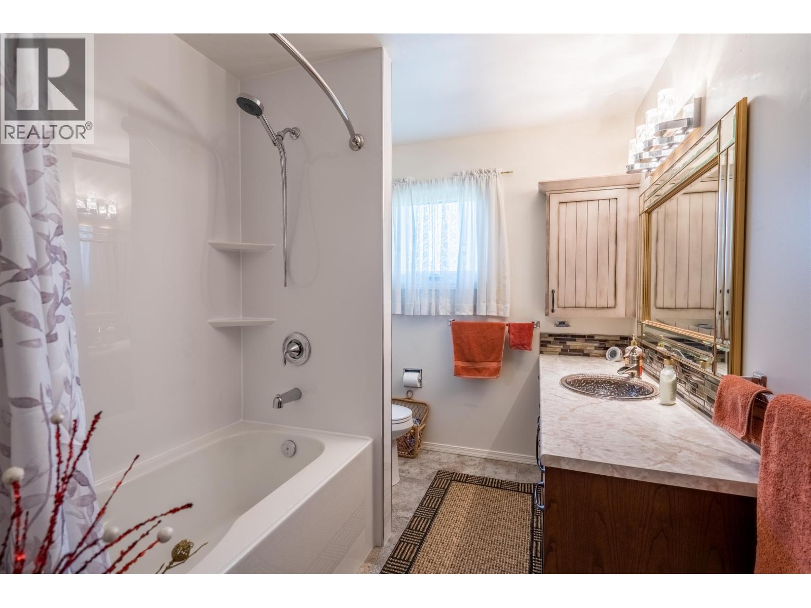 177 N OGILVIE STREET - 15