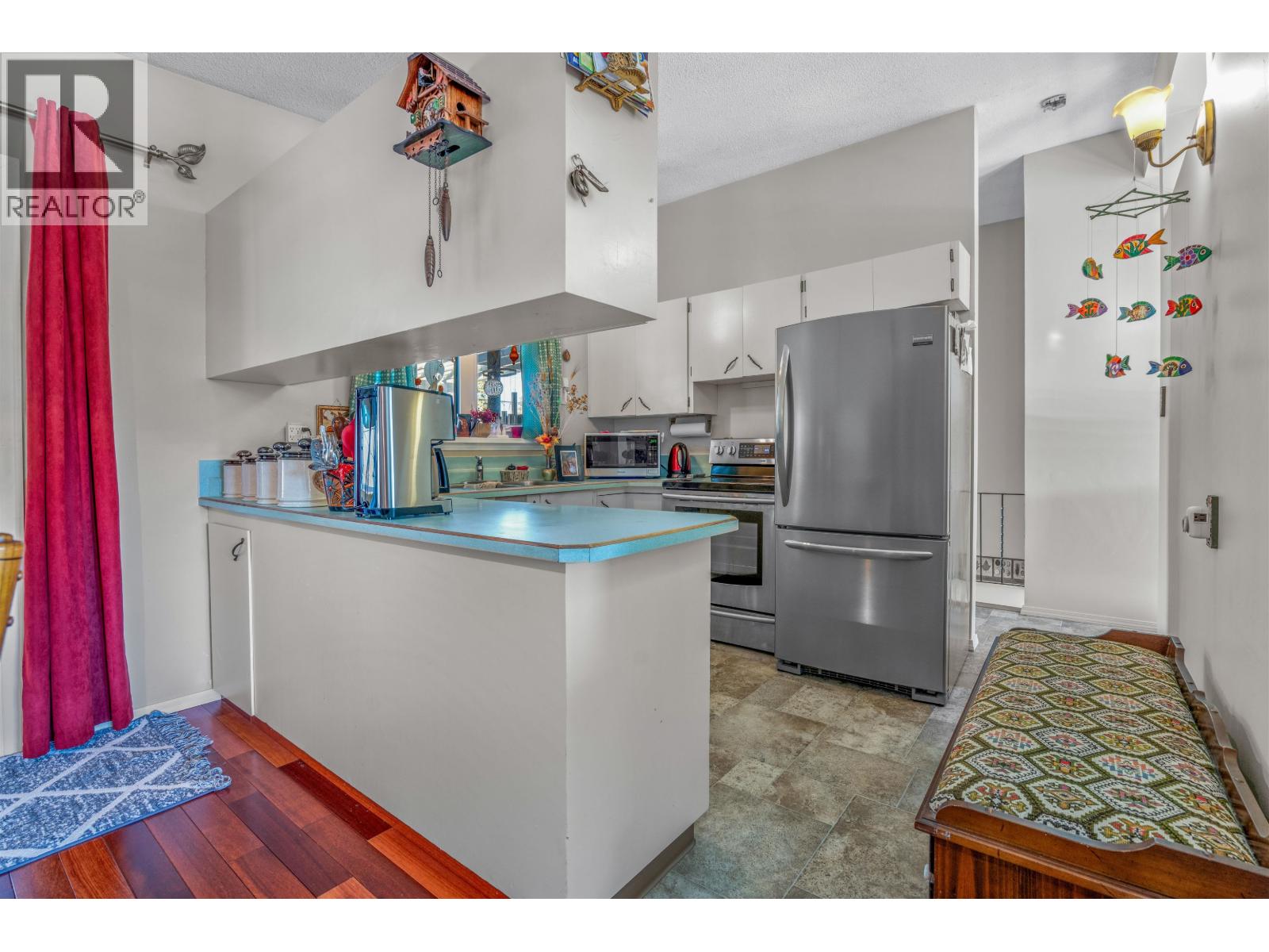 177 N OGILVIE STREET - 9