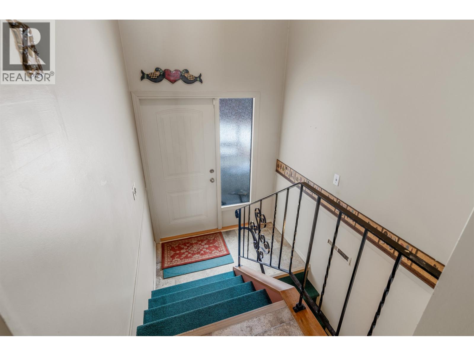 177 N OGILVIE STREET - 17