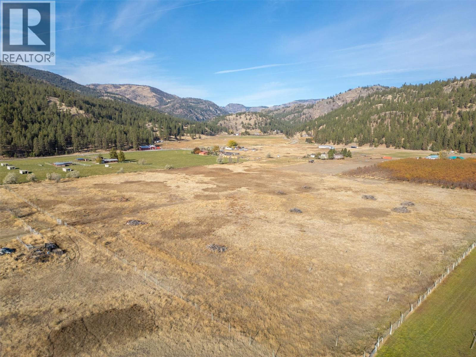  261 + 297 Jones Way Road, Oliver