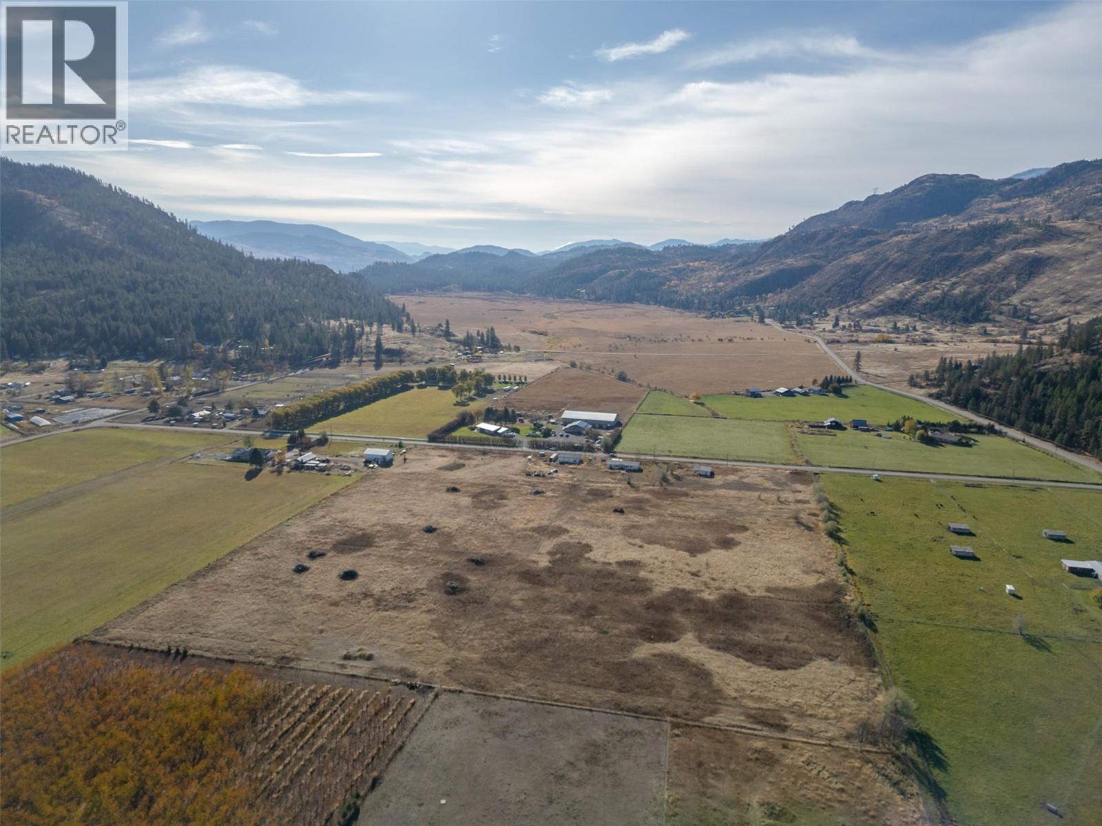  261 + 297 Jones Way Road, Oliver