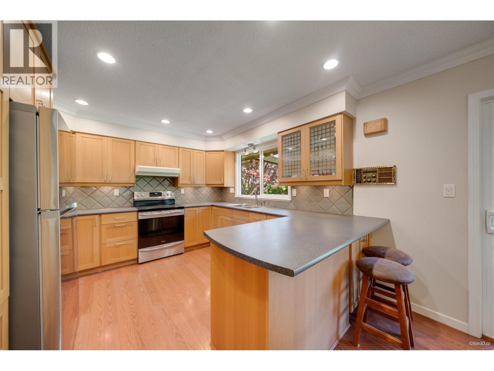 7720 WATERTON Drive, Richmond