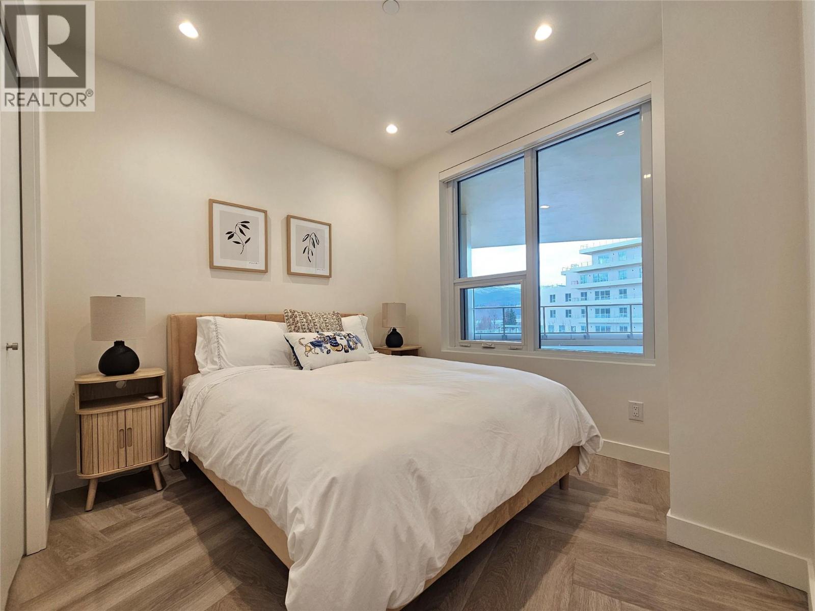 514 3340 Lakeshore Drive, Kelowna