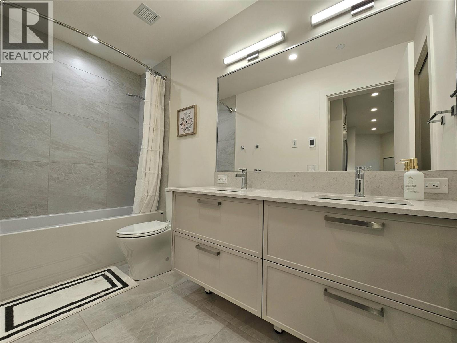 514 3340 Lakeshore Drive, Kelowna