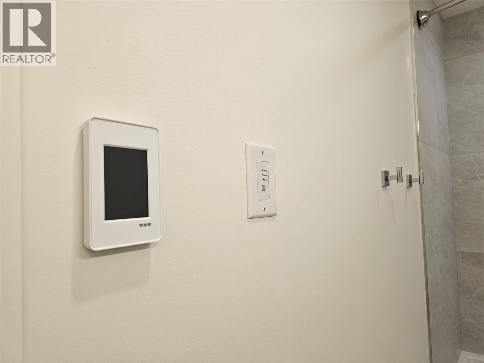 514 3340 Lakeshore Drive, Kelowna