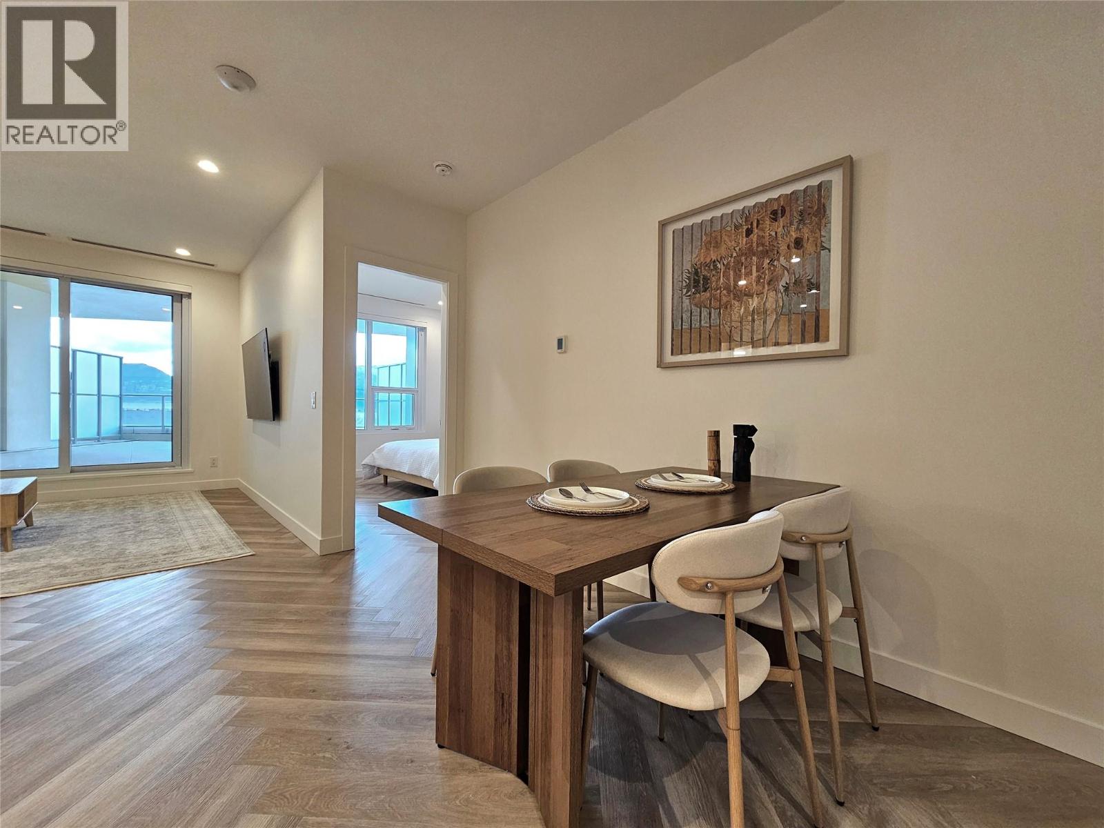 514 3340 Lakeshore Drive, Kelowna