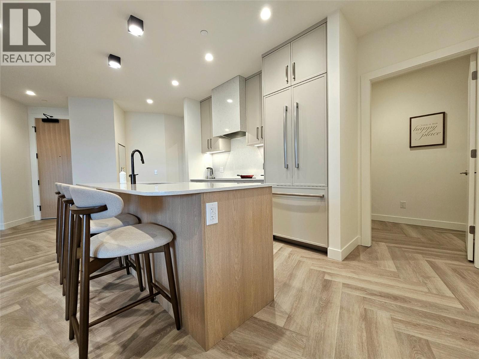 514 3340 Lakeshore Drive, Kelowna