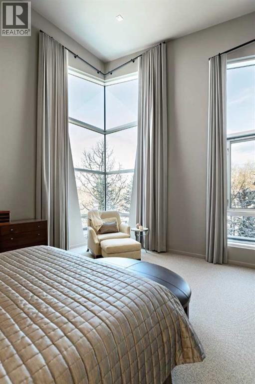 Single Family House for Sale in  Posthill Drive SW Springbank Hill Calgary 