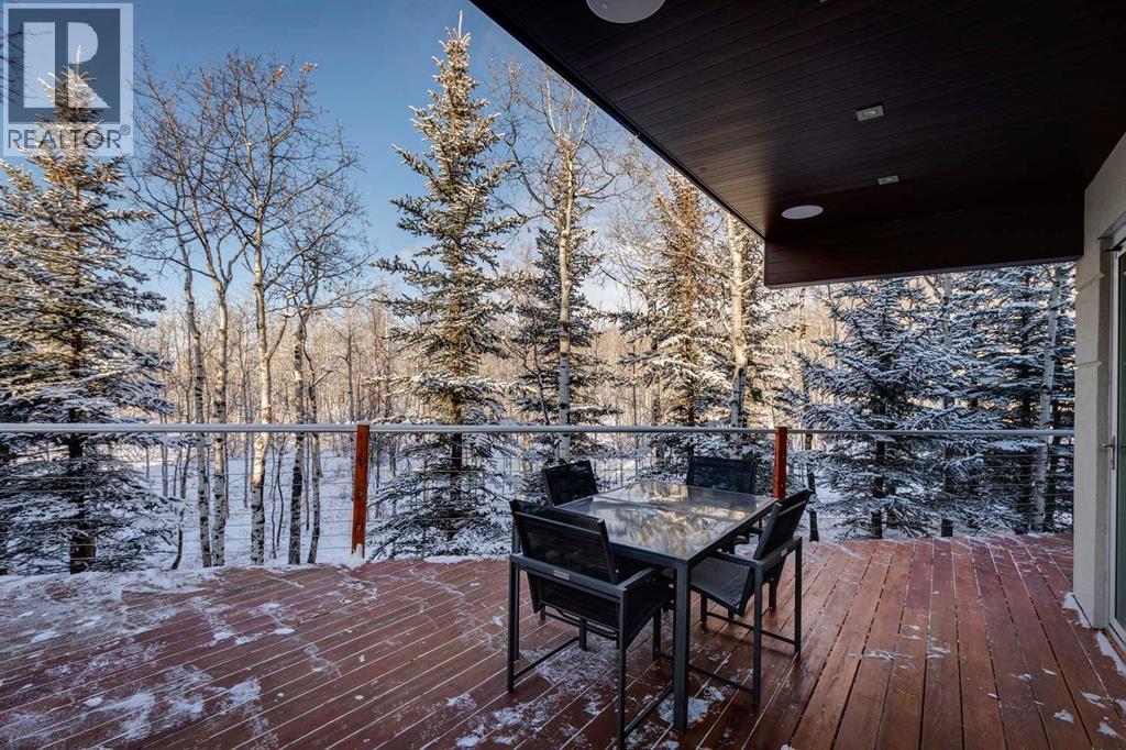 Single Family House for Sale in  Posthill Drive SW Springbank Hill Calgary 