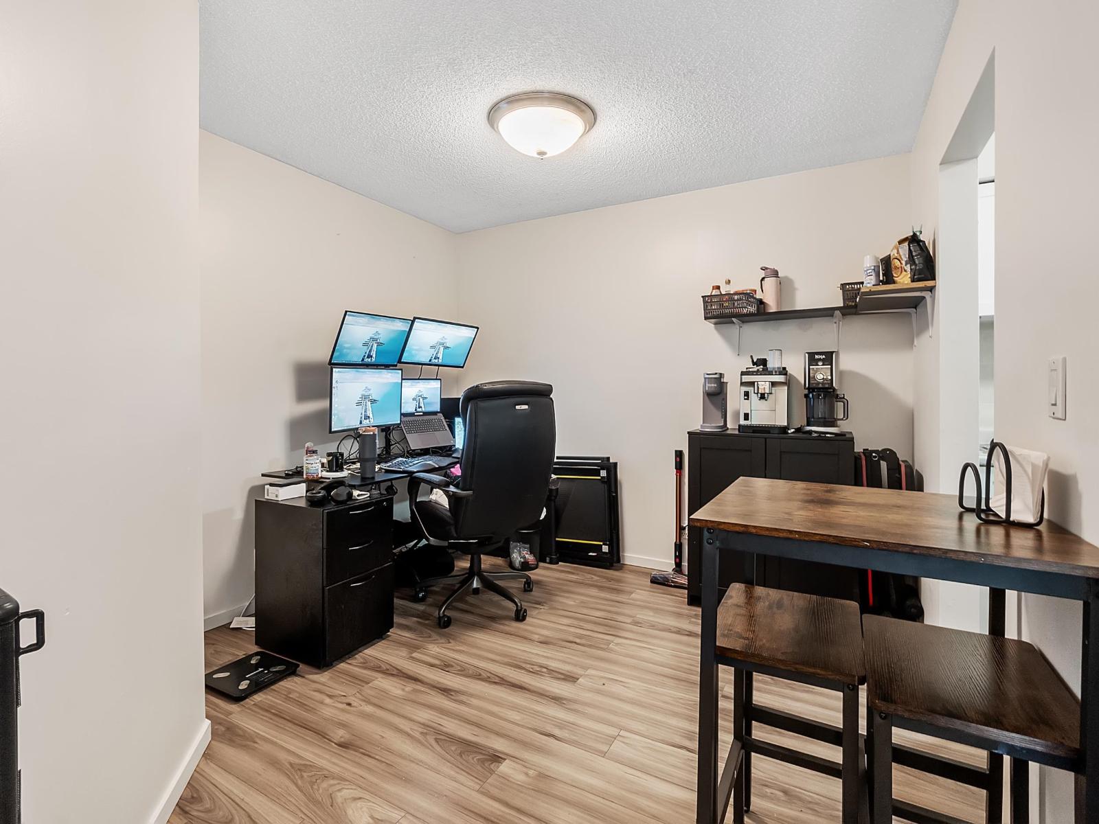 1615 10620 150 STREET, Surrey