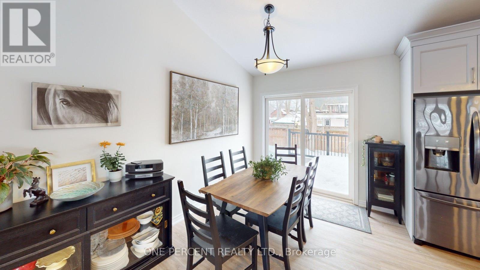 362 LAKESIDE ROAD - 8