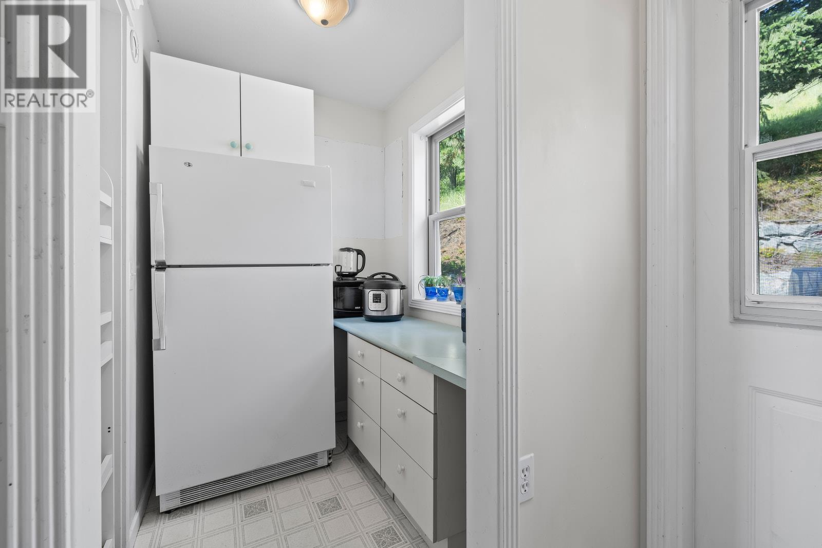 1282 Lakeview Cove Place, West Kelowna