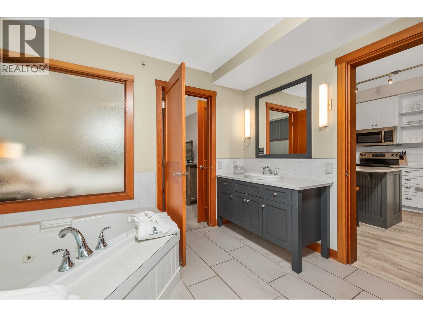 101 Village Centre Court Unit# 433 Lot# 21, Vernon