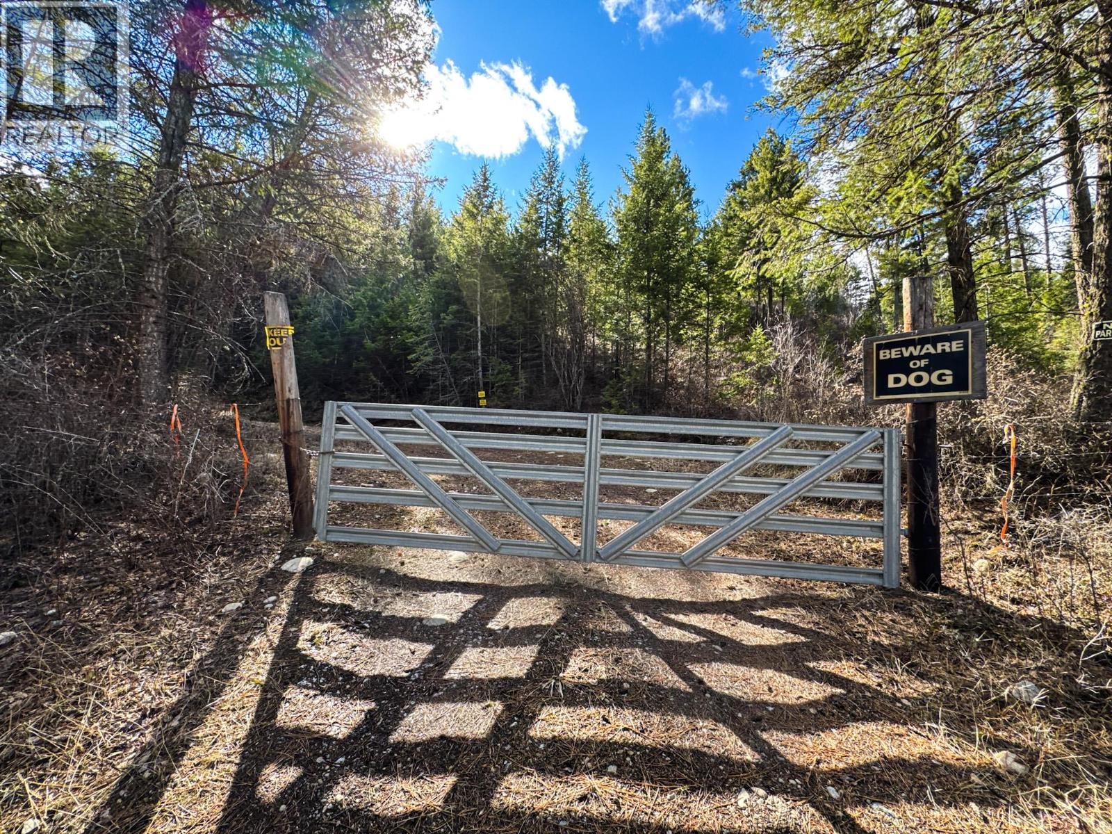 DL 862 3 Highway, Rock Creek