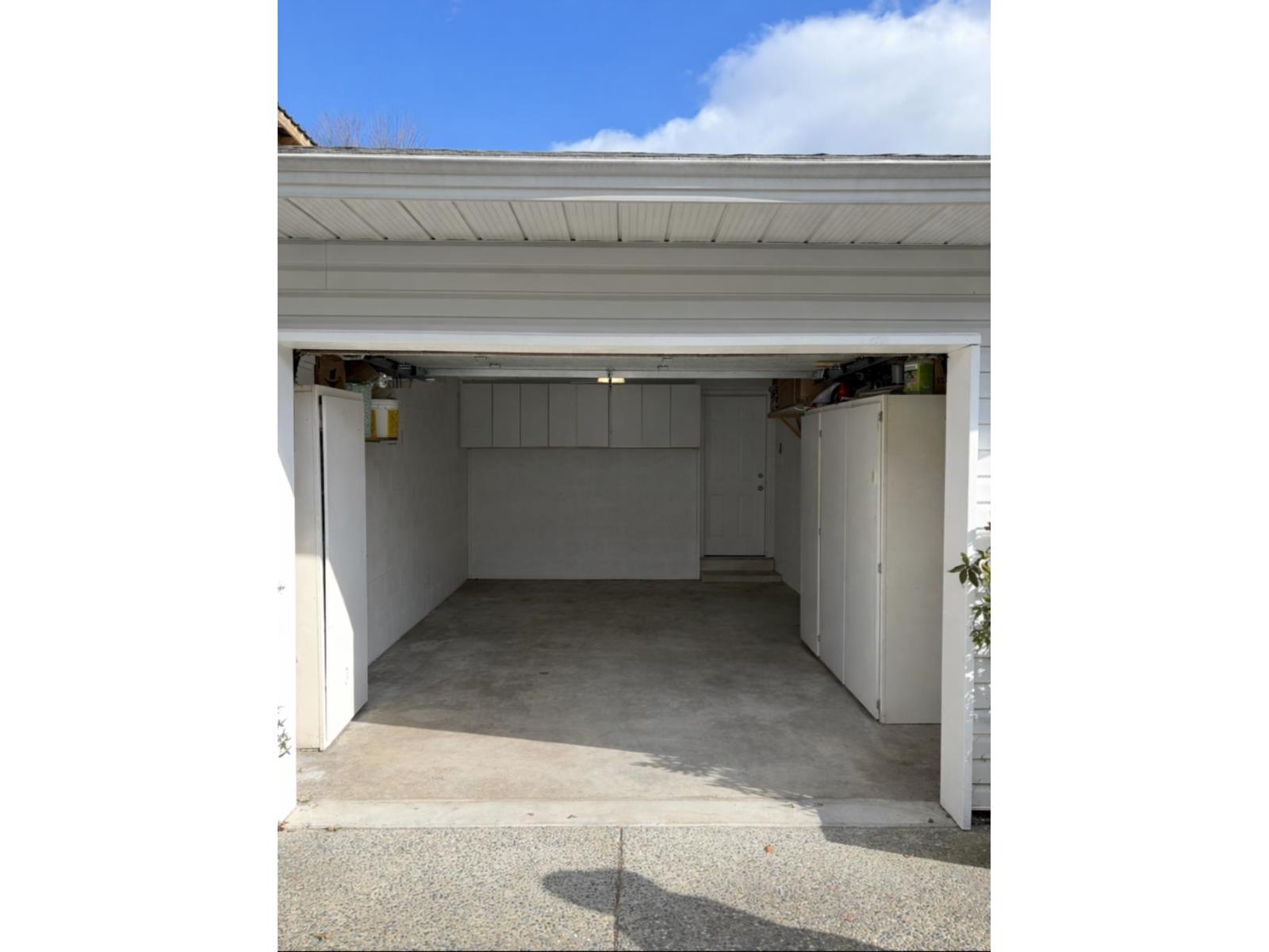 7461 MURRAY STREET, Mission