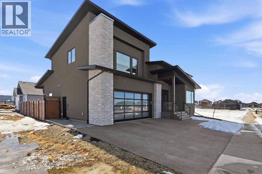 11 Tenhove Street, Red Deer