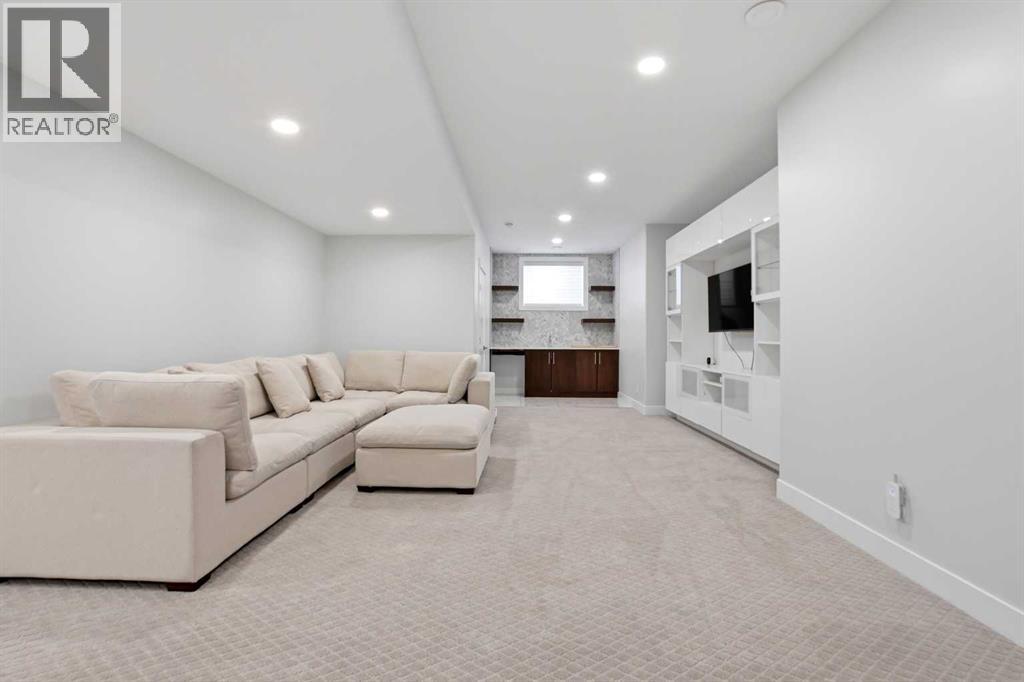 11 Tenhove Street, Red Deer