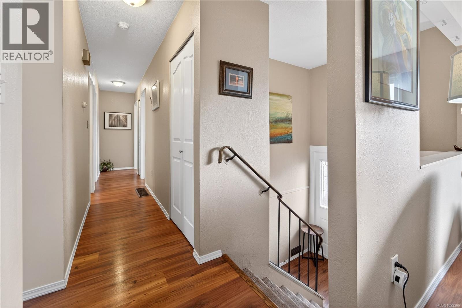  1503 Edgemont Road, Saanich