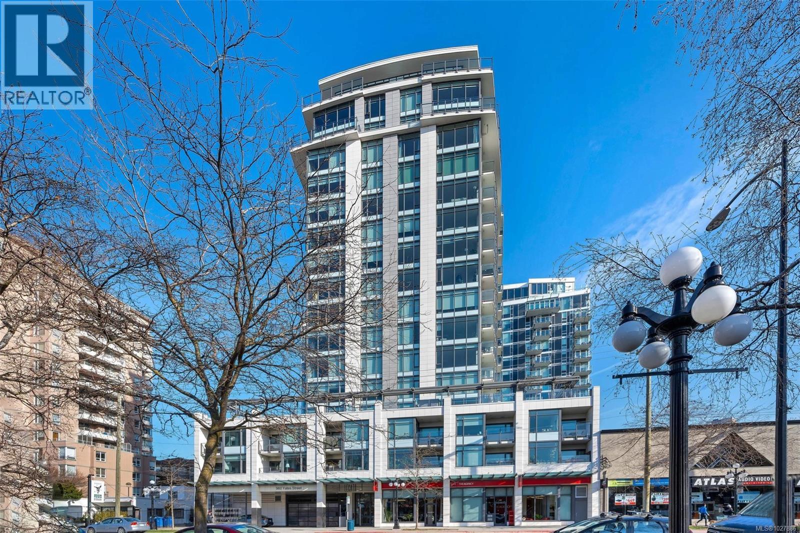 #1005 960 YATES ST - Image 2