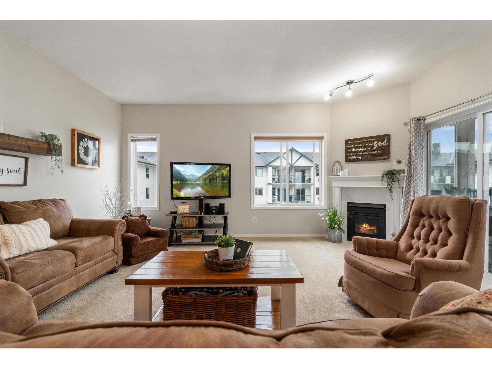 308 9143 EDWARD STREET, Chilliwack Proper West, Chilliwack